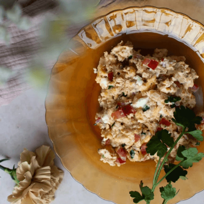 Feta Scrambled Eggs - FOODIES IN HEELS