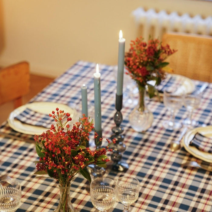 Tafelkleed Kinloch Blue 160x300cm - Tafelkleden - Maison Dinette