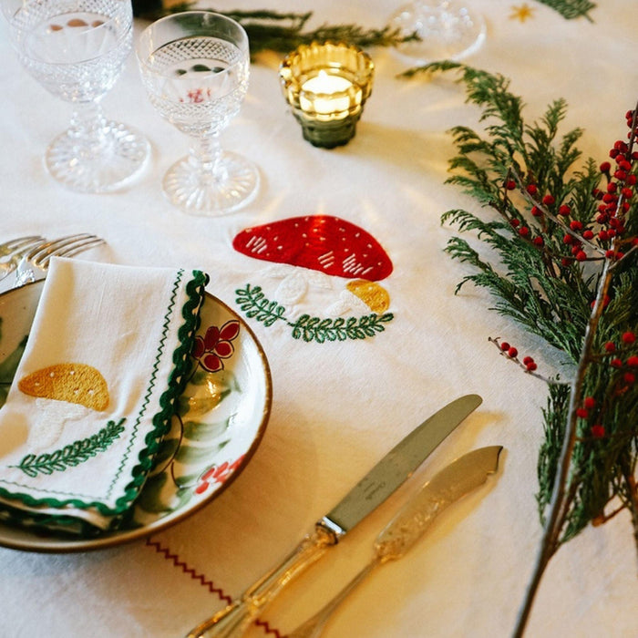 Tafelkleed Merry Red 170x320cm - Tafelkleden - Maison Dinette