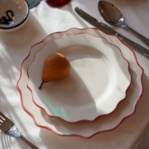 Carmine Scalloped ontbijtbord 22cm - Kleine borden - Anna + Nina