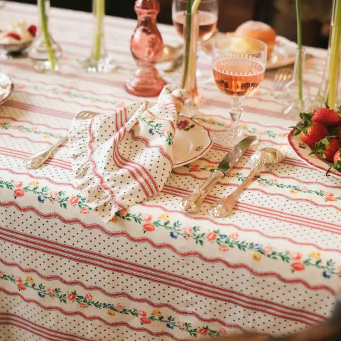 Tafelkleed Jeanne Red 170x360cm - Tafelkleden - Maison Dinette