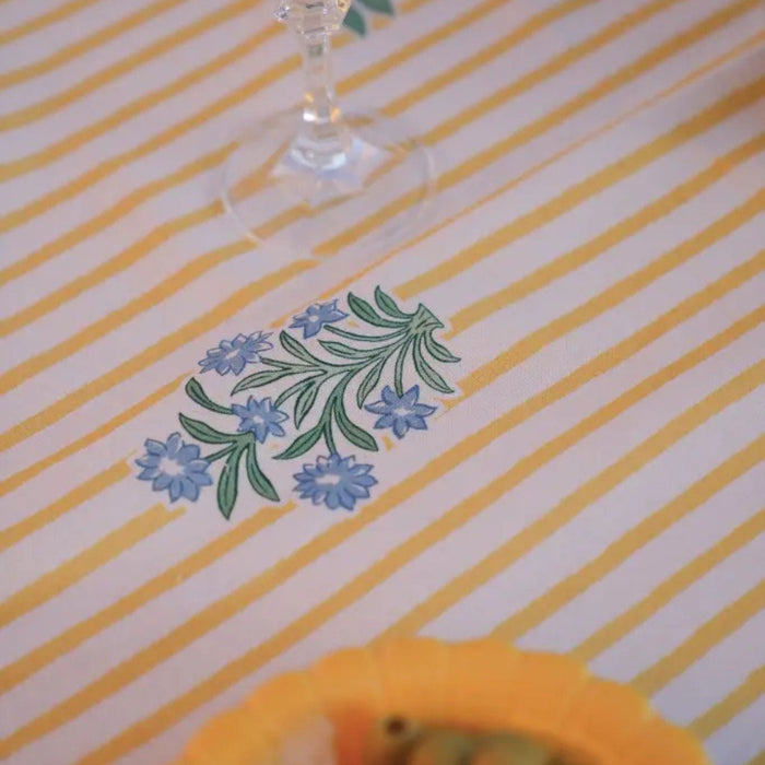 Tafelkleed Rose Yellow 170x300cm - Tafelkleden - Maison Dinette