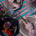Tischset mit genähtem Rand Verde-Rosa Motiv 106 47x36cm Teixits Vicens - FOODIES IN HEELS