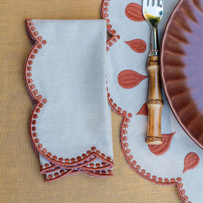 Serviette Gotas gestickt terracotta 45x45cm - Servietten - Mariaida Home