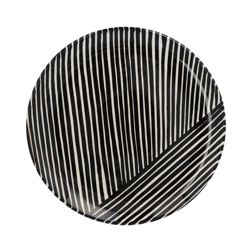 Breakfast plate with criss-cross pattern black 23cm Casa Cubista - FOODIES IN HEELS
