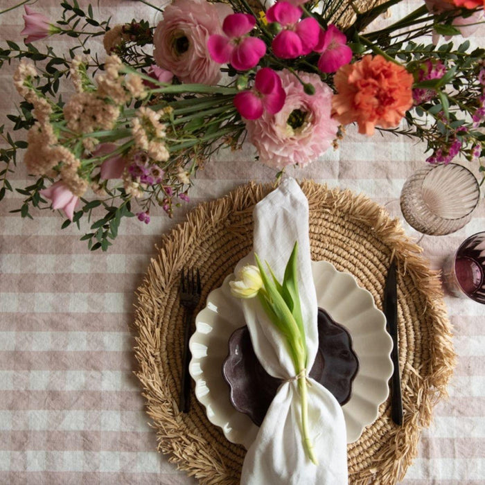 Tablecloth Bourdon Canvas Mimi Vichy - Vichy Blush & Bourdon Noir 145x350cm - Tablecloths - Maison de Vacances