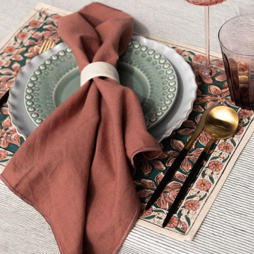 Tablecloth linen pinstripe 160x270cm Tell me More - -. FOODIES IN HEELS
