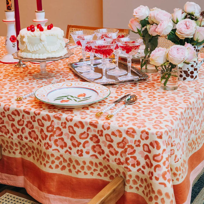 Tafelkleed The Coral Leopard 140x350cm - Tafelkleden - Casa Juna